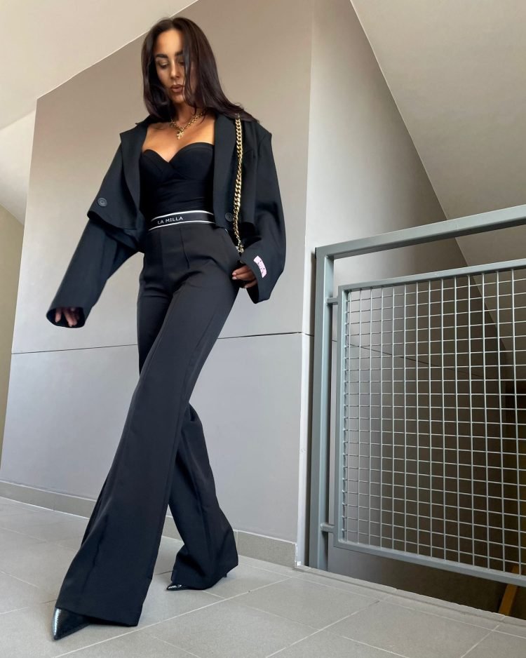 Classic black bodysuit Lamilla - Image 4