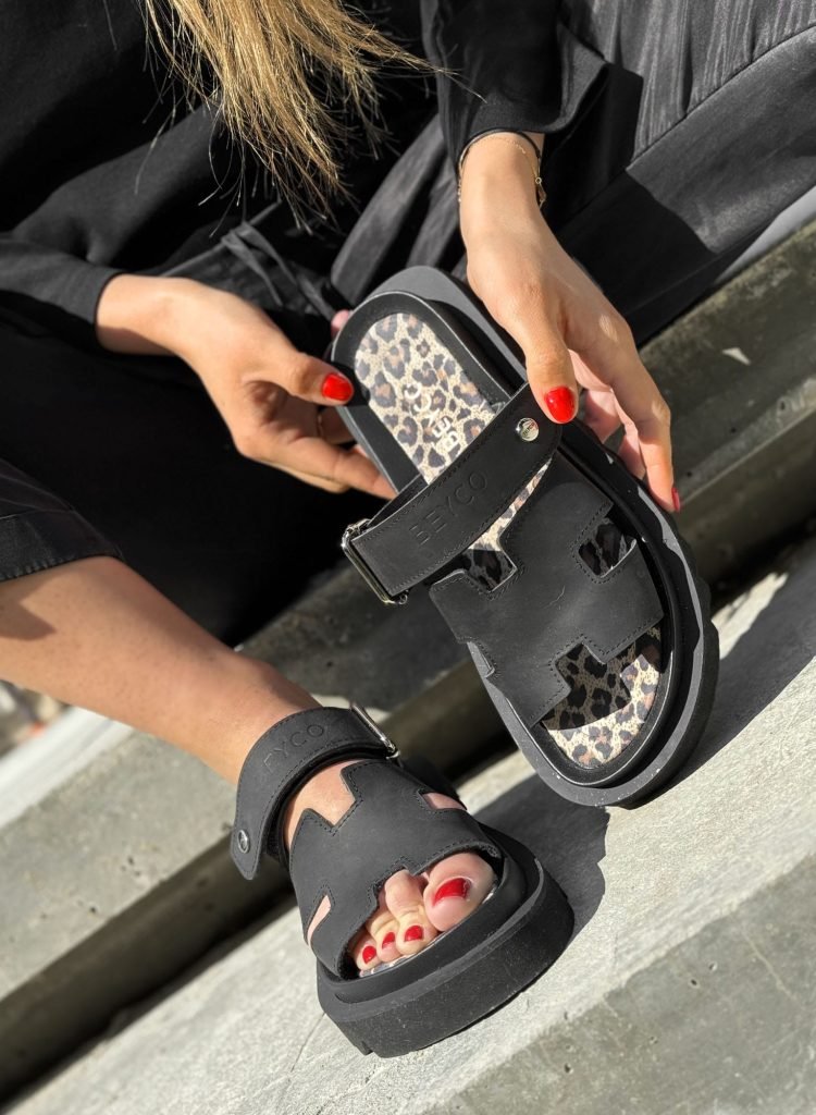 Beyco Flip-Flops KL3 black - Image 4