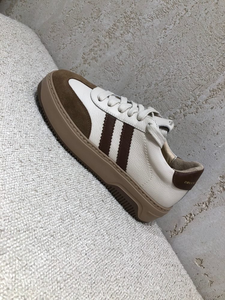 Sempre Classic Trainers Ivory