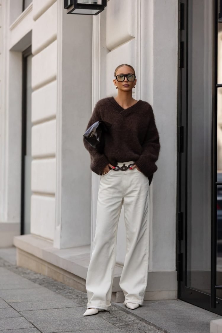 Gianni Mohair Sweater in Beige - Image 4