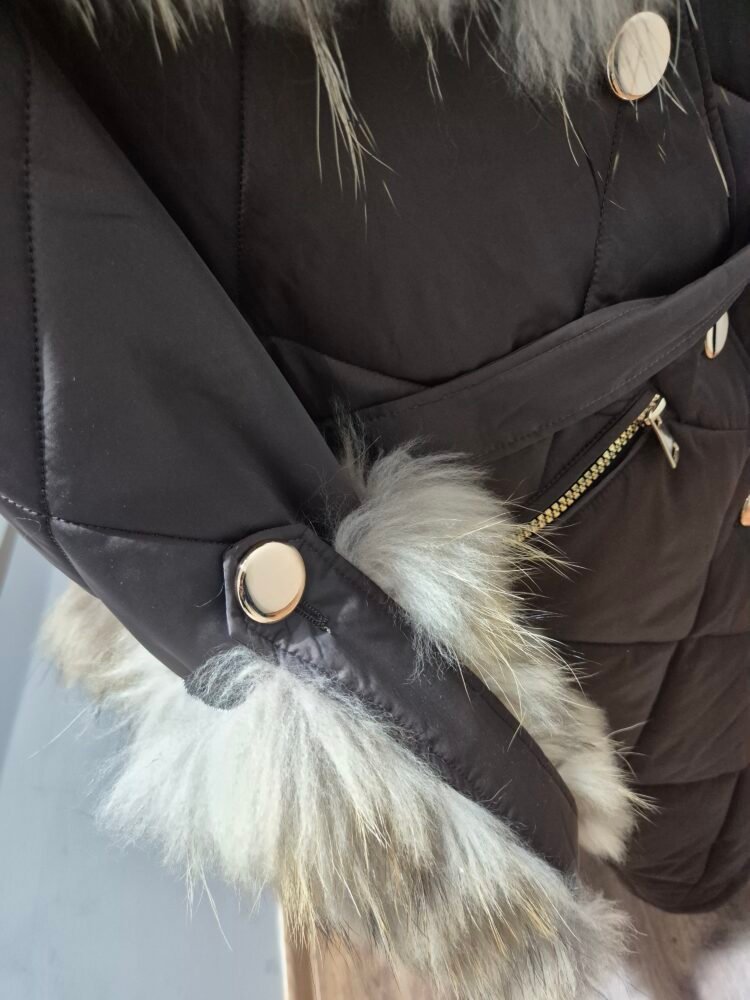 Exclusive Quilted Coat - Image 3