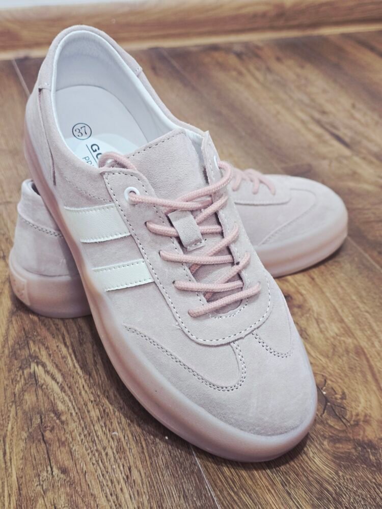 Leather trainers Pink