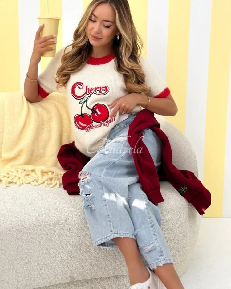 Soft Lightweight Sweater Cherry - Image 2