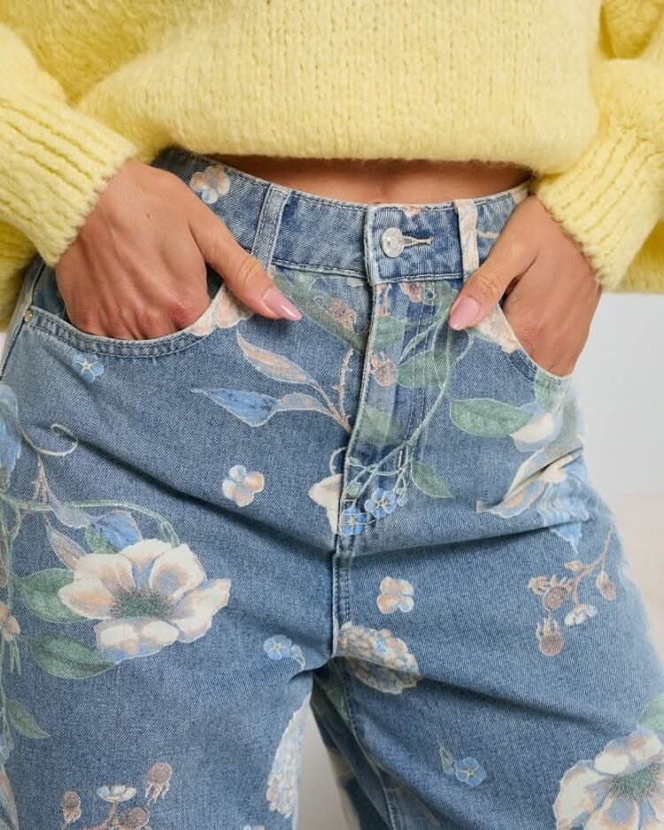 Floral Wide-Leg Jeans - Image 2