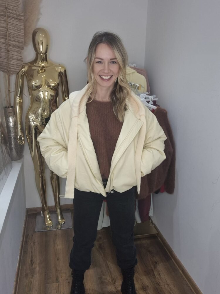 Hooded Jacket Yellow - Image 4