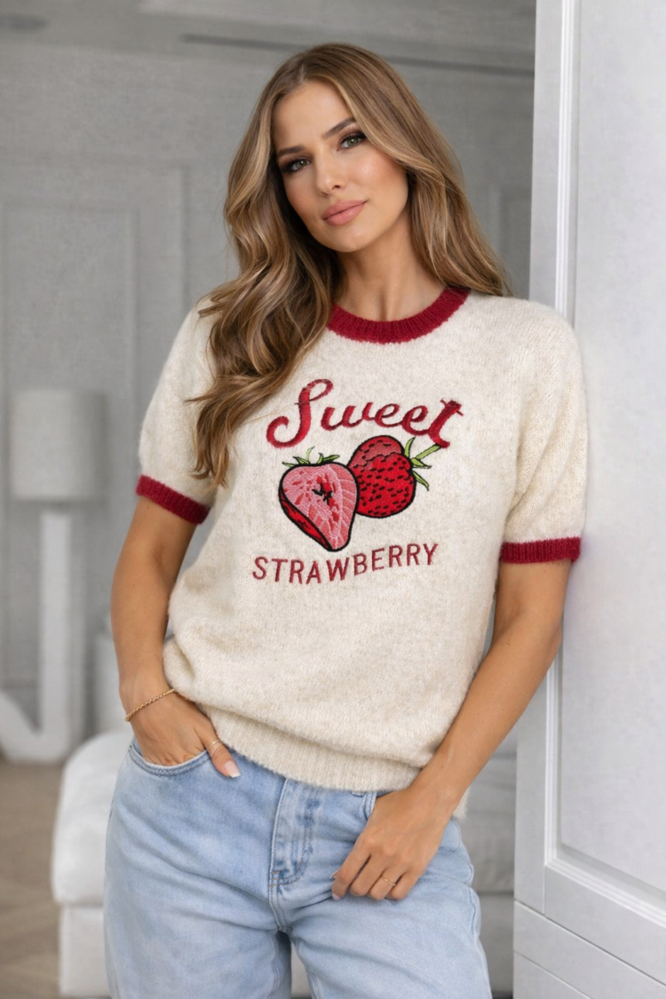 Soft Lightweight Sweater Sweet Strawberry