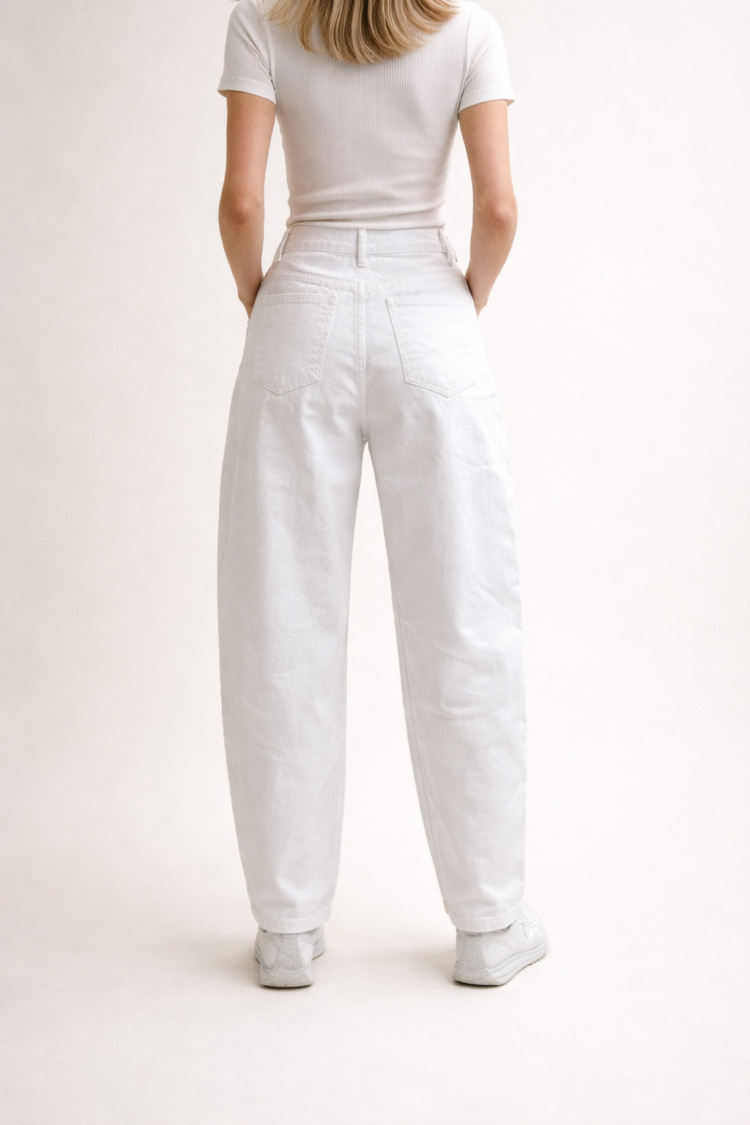High Waist Balloon Fit Jeans White - Image 2