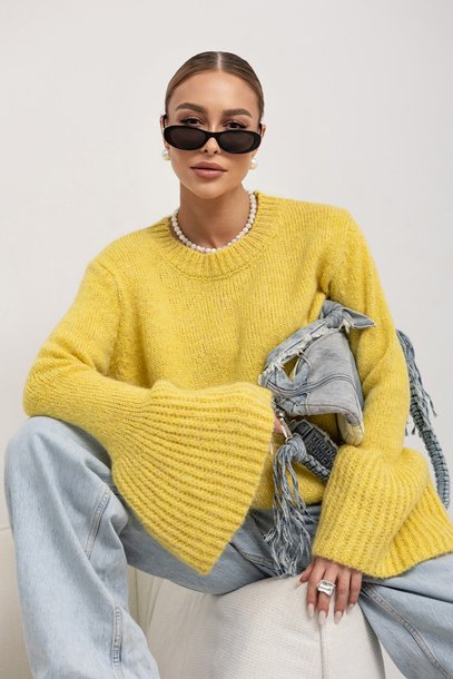 Gina Women’s Sweater yellow