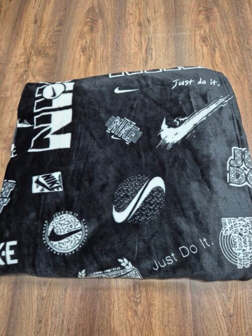 Soft Luxury Blanket Nike