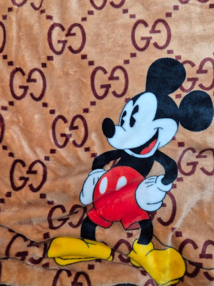 Soft Luxury Blanket Miki - Image 3