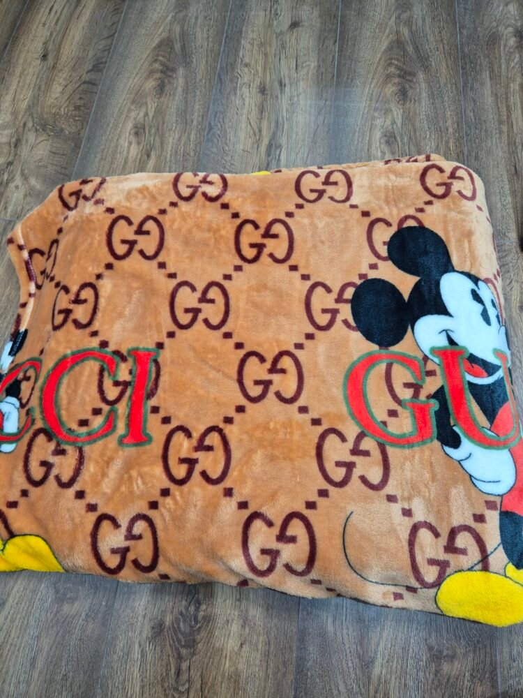 Soft Luxury Blanket Miki