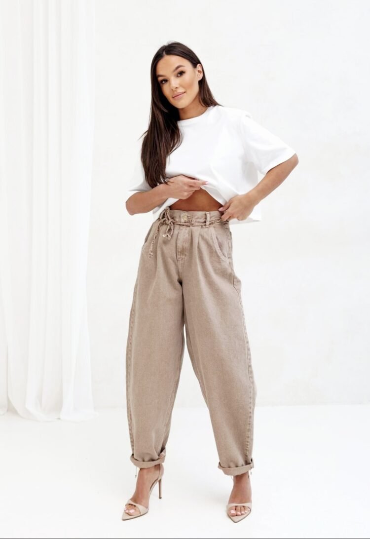 JEANS NICOLE light beige trousers