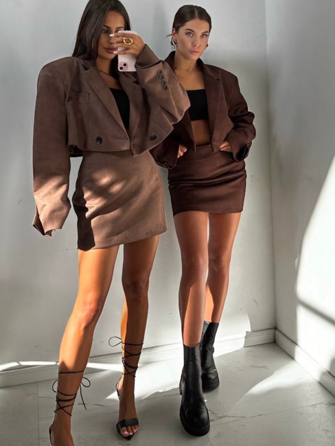 Cropped Suede Blazer Brown