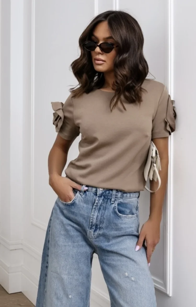 T-Shirt With Decorative Sleeve Latte