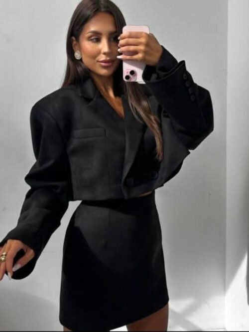 Cropped Suede Blazer Black