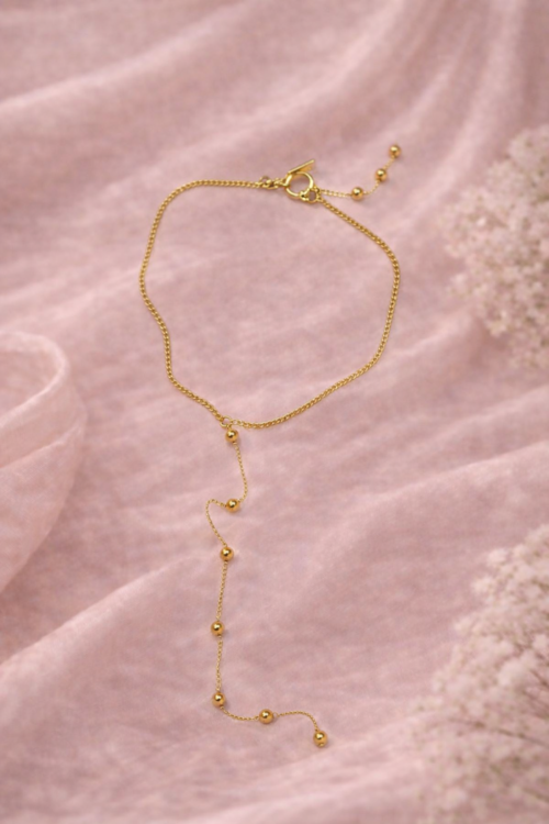 Modern Necklace With Beads