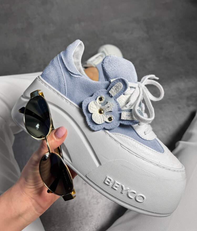Beyco leather sneakers with bulldog print blue 25-42 - Image 2