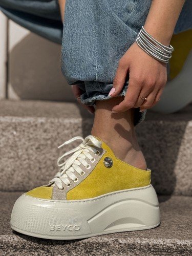 Leather sneakers wedges 26-9 yellow