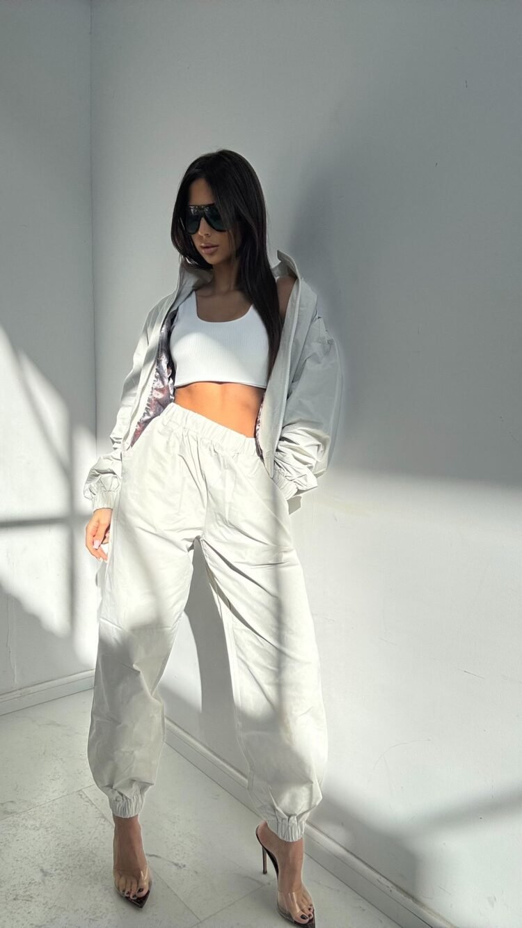 Ari Emo Tracksuit Set cold beige - Image 4