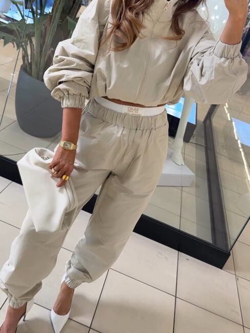 Ari Emo Tracksuit Set warm beige