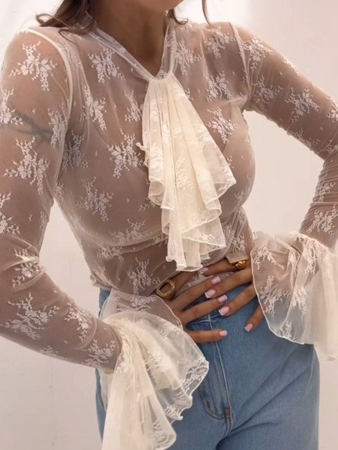 Lace Blouse with Ruffle beige