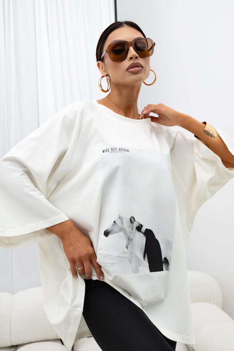 Oversized Urban Focus T-shirt - Image 3