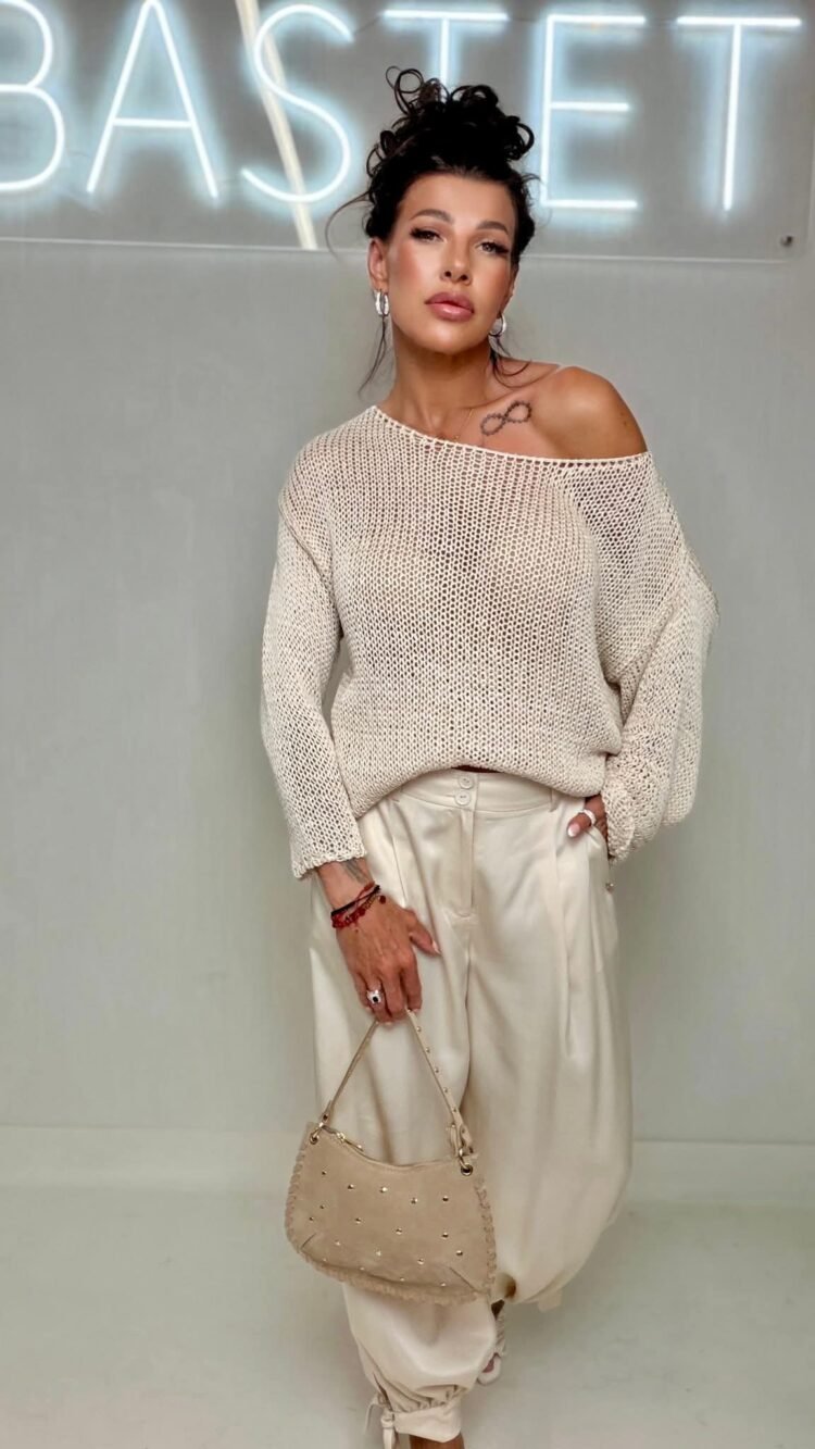 Knitted Sweater Various Colours - Image 11