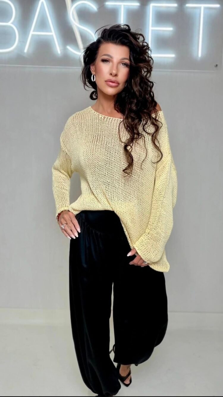 Knitted Sweater Various Colours - Image 3