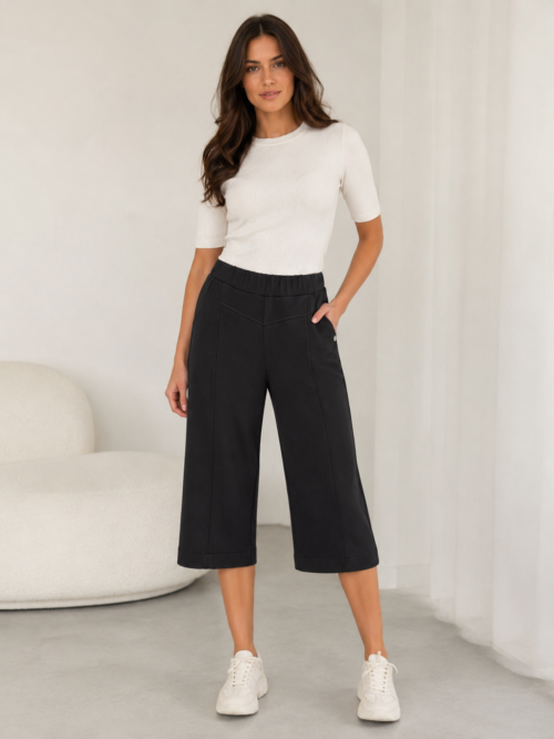 Cropped Culotte Trousers Bastet Black