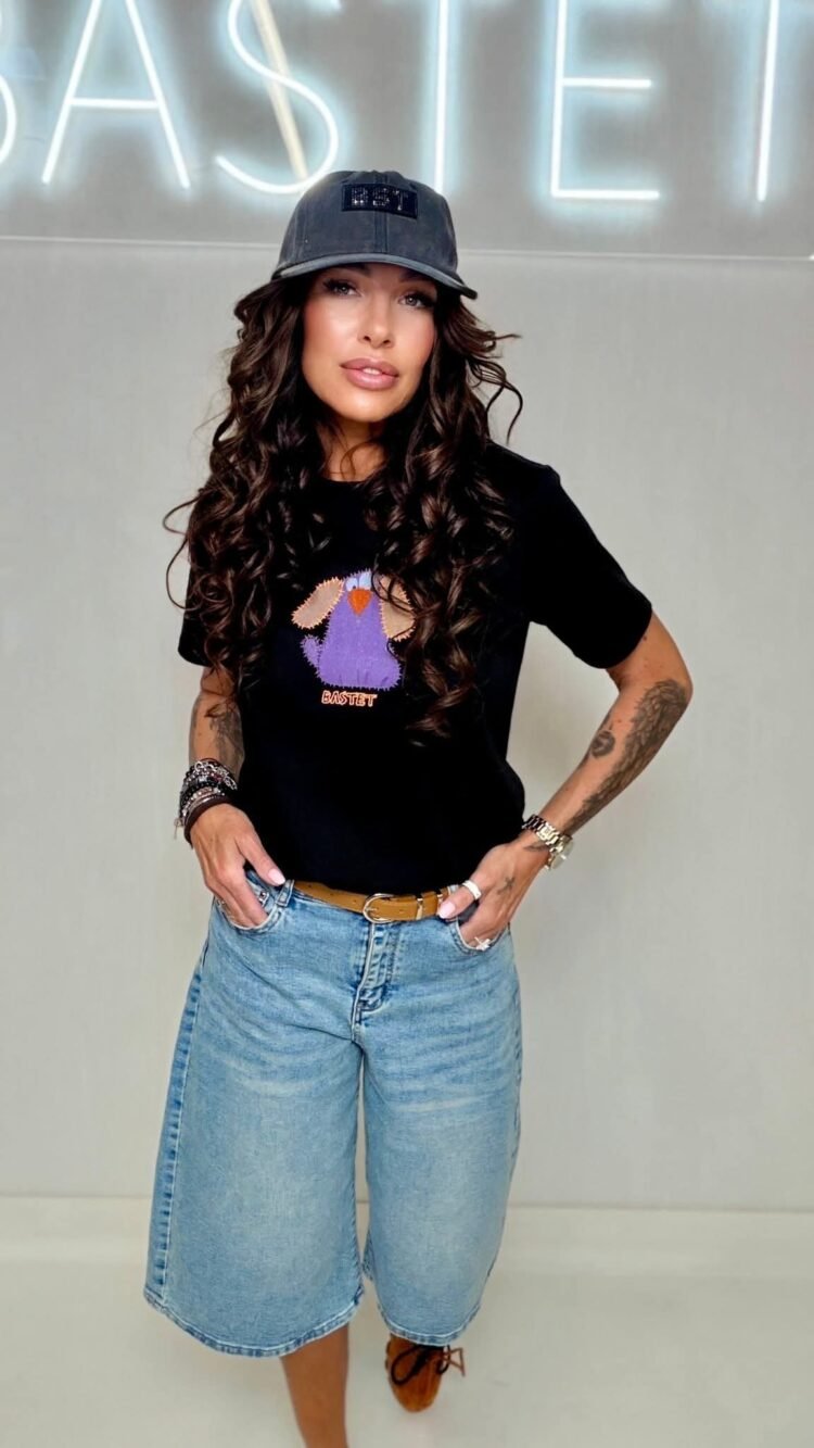 Denim Bermuda Shorts with belt - Image 5