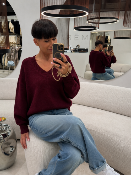 Sempre Premium Relaxed Fit V-Neck Sweater