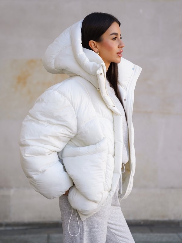 NERRA Oversized Puffer Jacket Ecru - Image 9