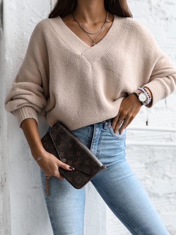 Cocomore Lirossa Oversized V-Neck Jumper - Image 6