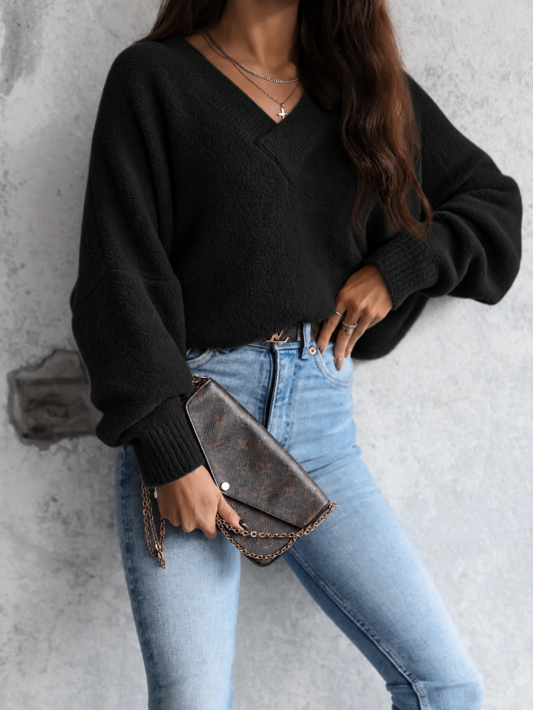 Cocomore Lirossa Oversized V-Neck Jumper - Image 3